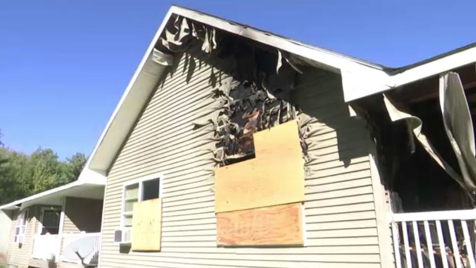 Officials investigate fatal Bethel fire