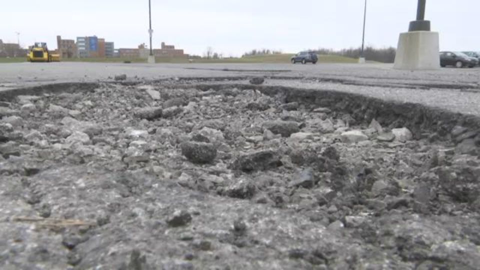 pothole, potholes, epave sensor, ub, university at buffalo, xu, dot, road