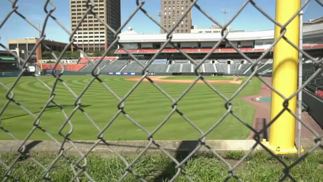 sahlen's field