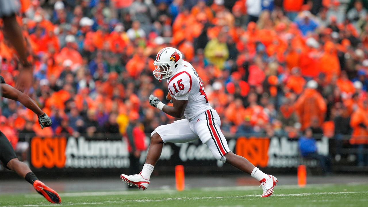 Former Cardinal Bilal Powell helps kids tackle wellness