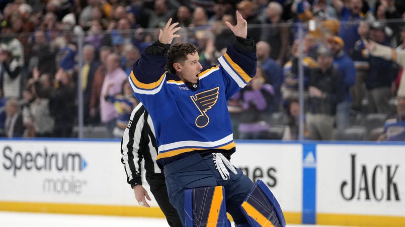 Blues' Binnington suspended 2 games for throwing punch