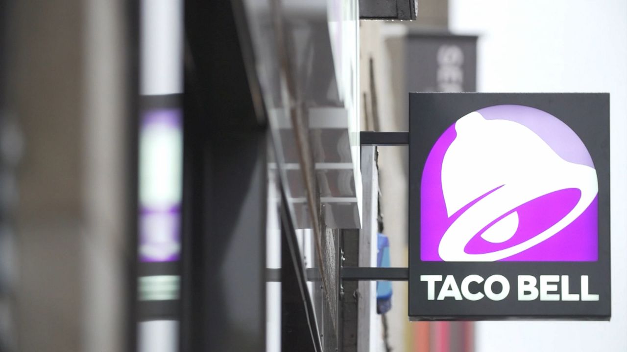 Taco Bell sign (Spectrum News/File)
