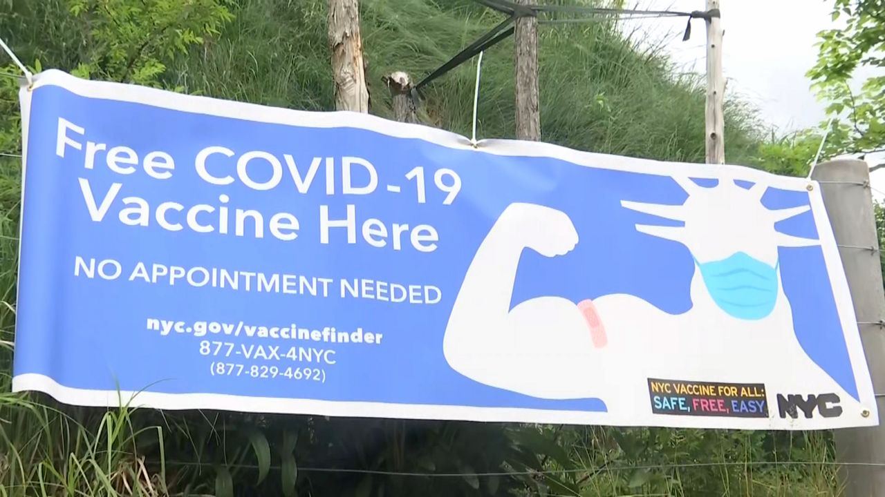 NYC strengthens its recovery by offering vaccines to tourists