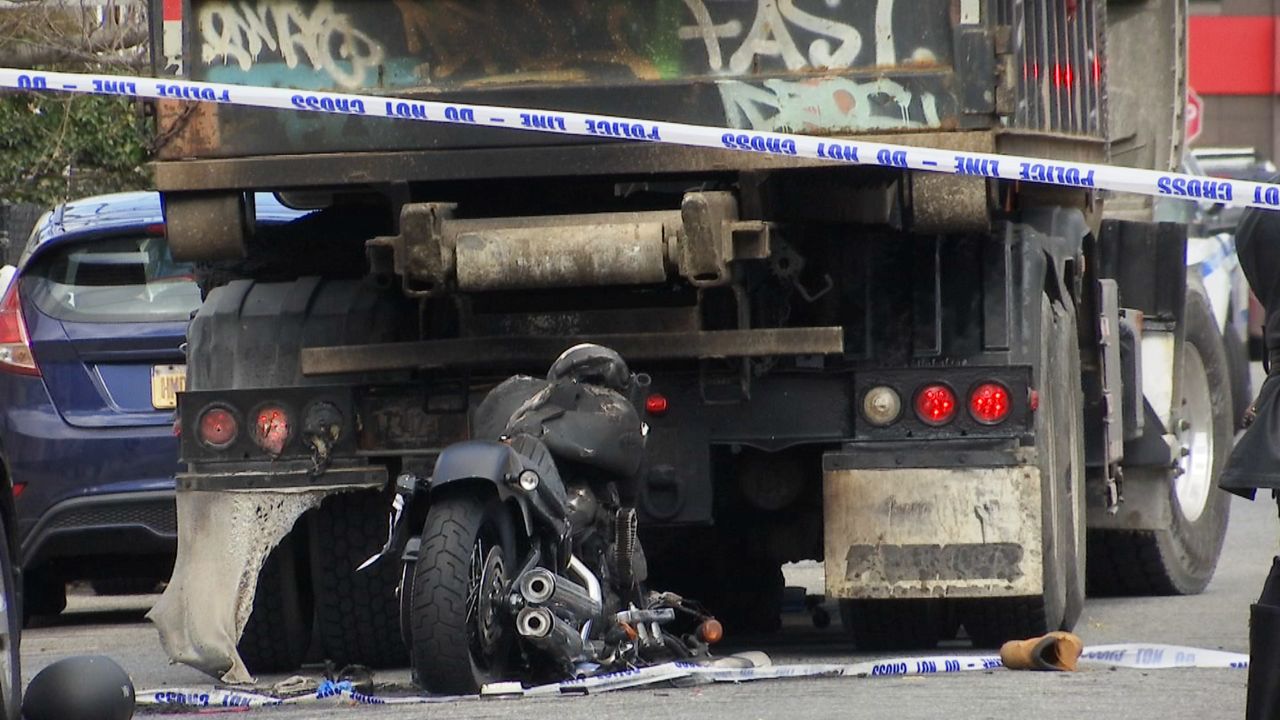 Joven de 28 años manoseada en estación de la línea G