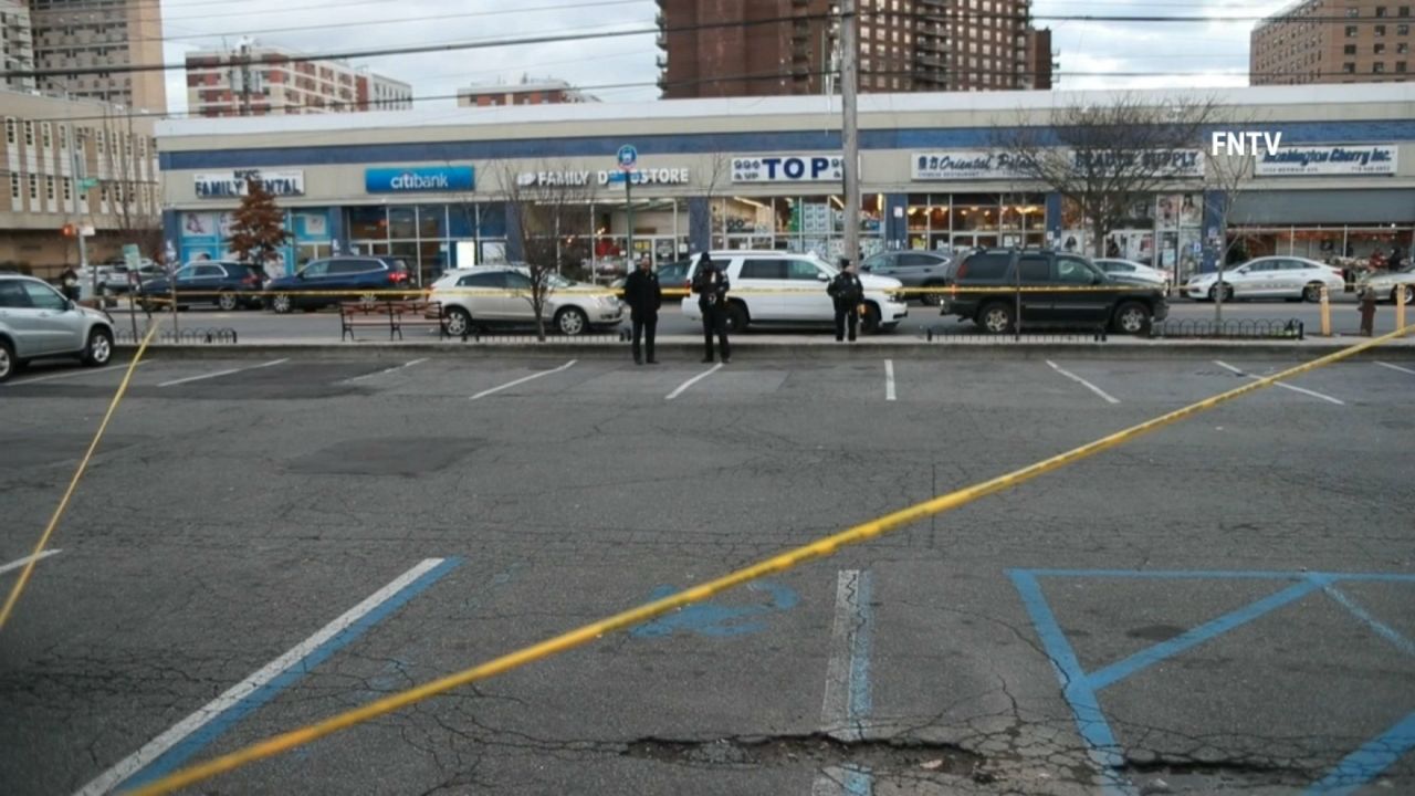 The scene where a 17-year-old was fatally stabbed in Coney Island. (Spectrum News NY1/FNTV)