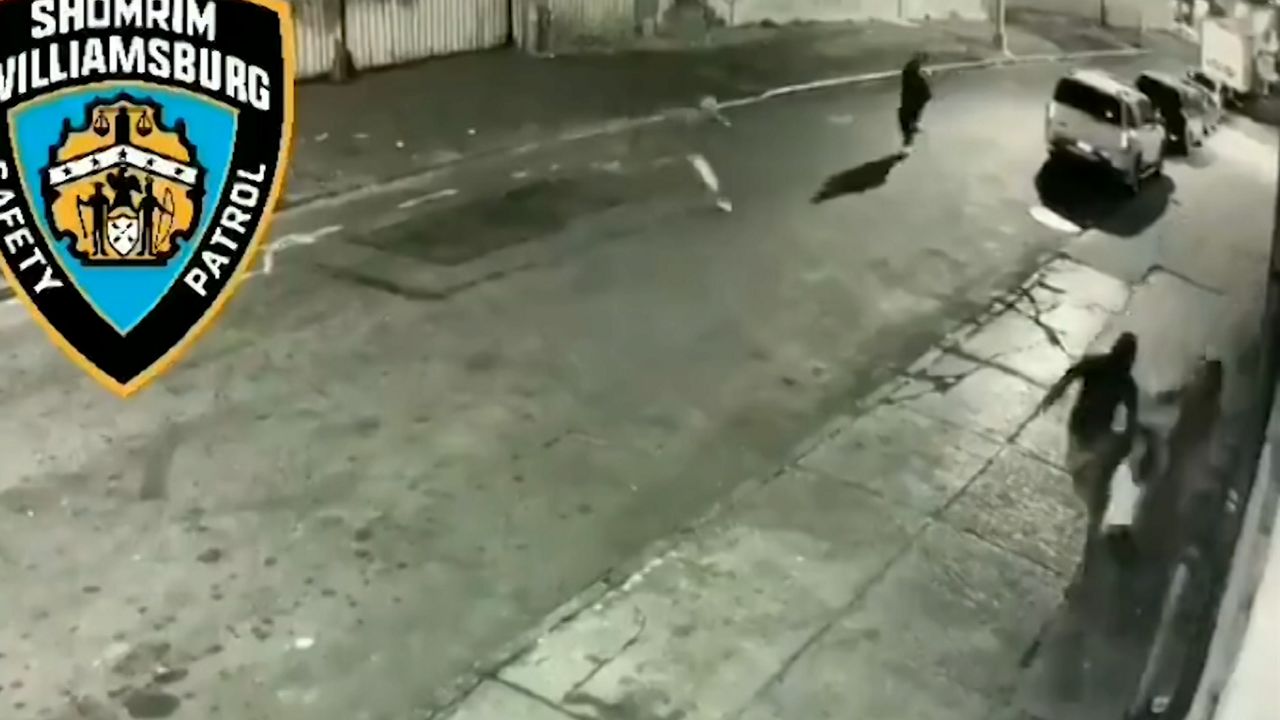 NYPD Investigating Man's Robbery and Attack in Williamsburg