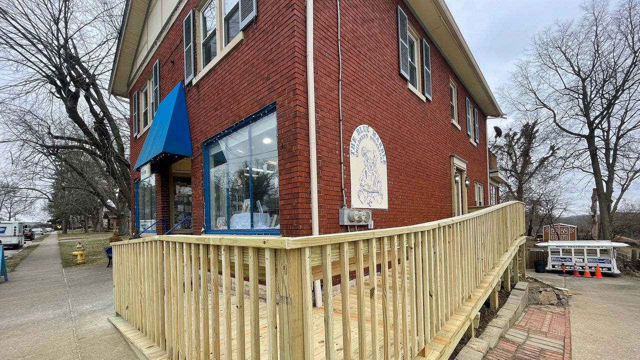 Blue Marble Books gets ramp to help with accessibility