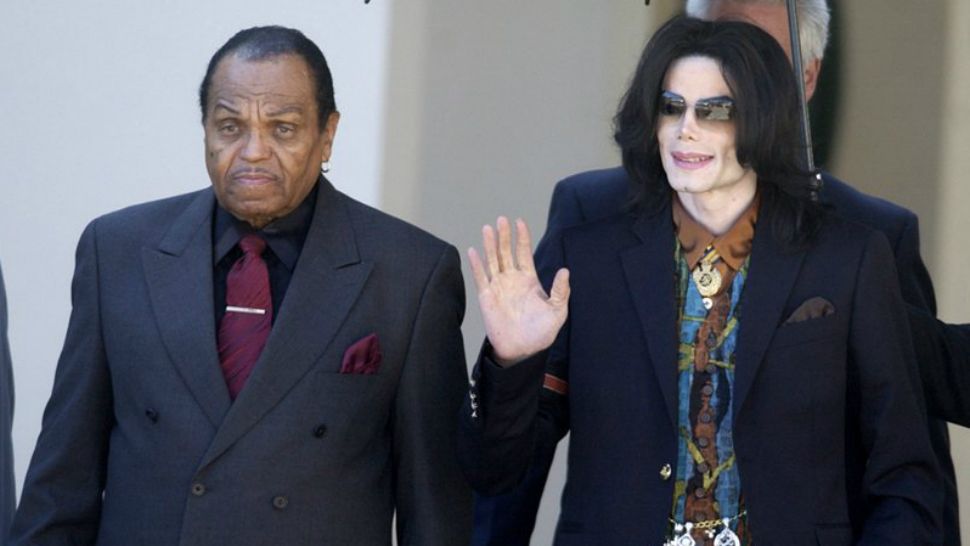 Joe Jackson, patriarch of musical Jackson family, dies at 89