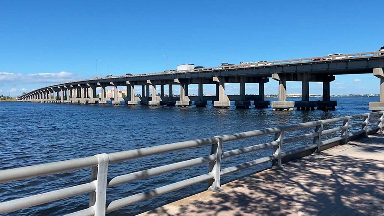 Businesses react to FDOT proposal to replace DeSoto Bridge