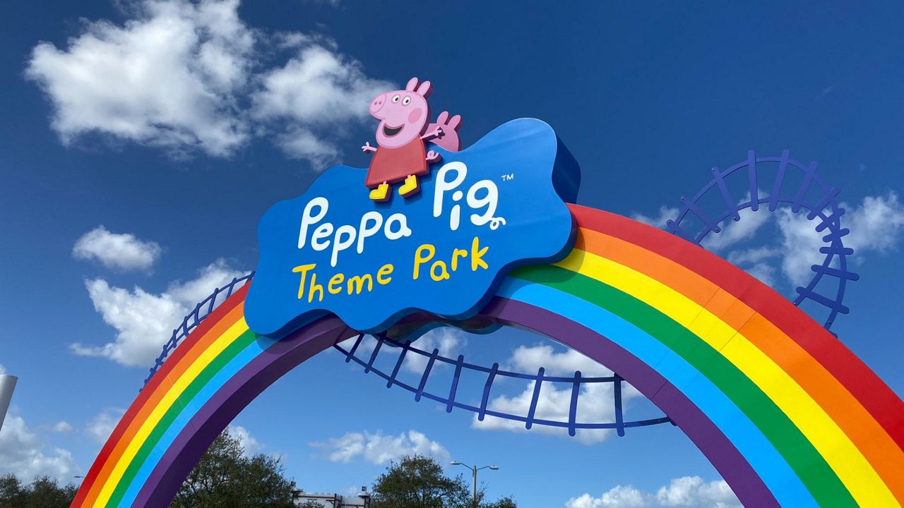 Parque Peppa Pig na Florida, Desenho da Peppa