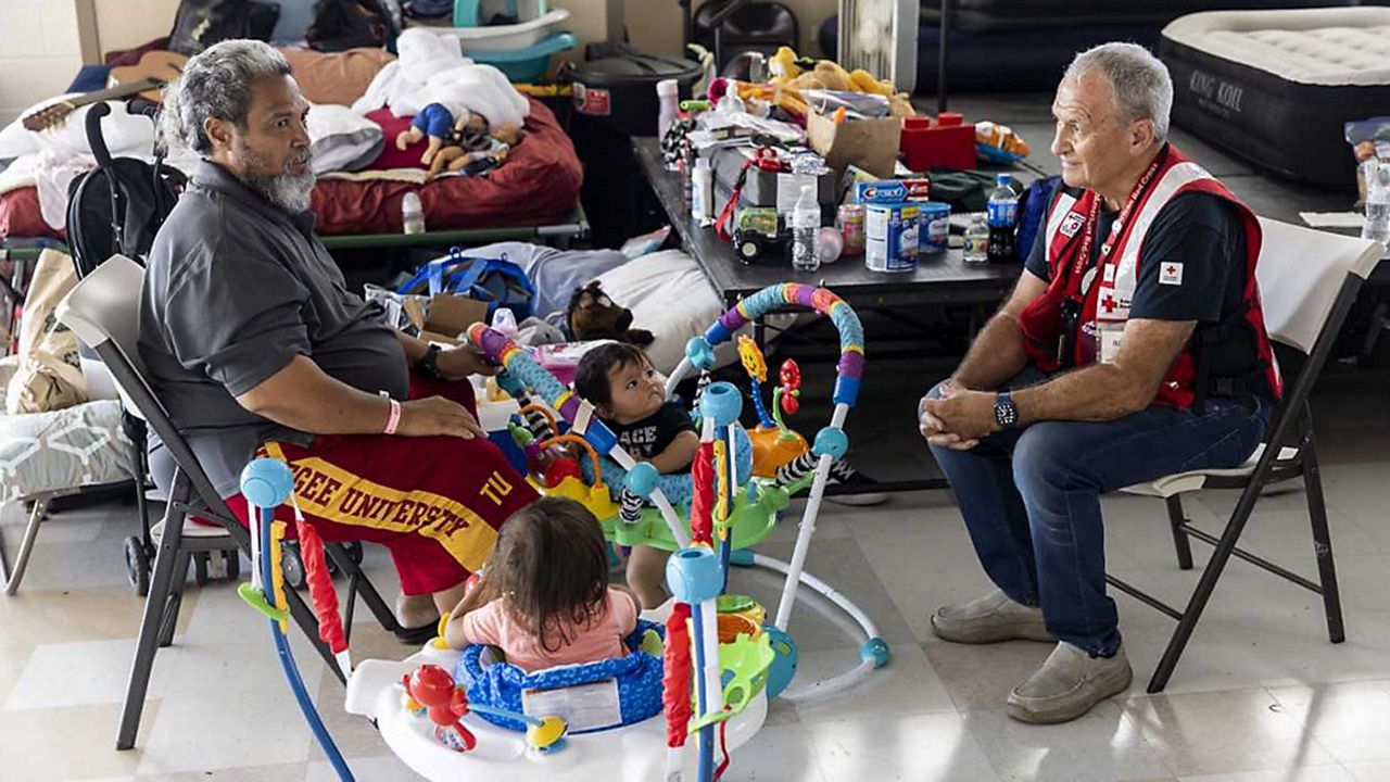 Florida Red Cross volunteers helping in Hawaii