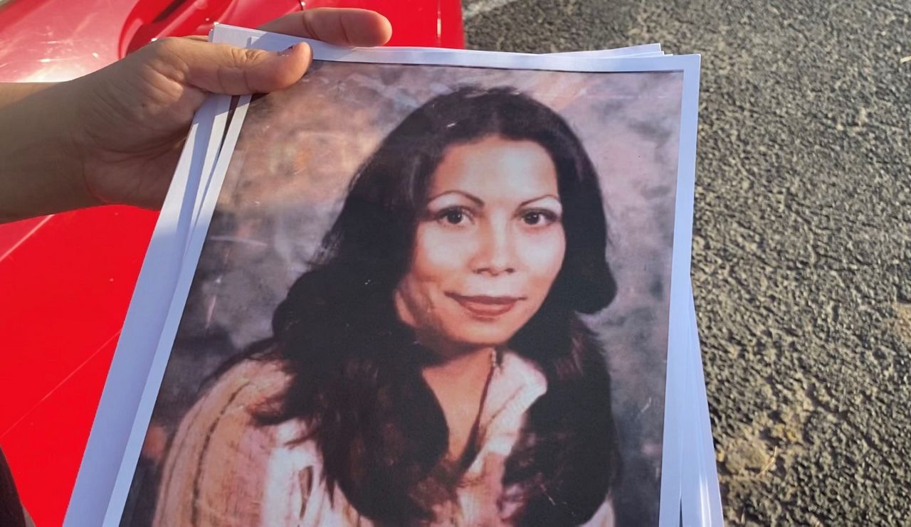 Noemí Nájera holds a picture of of Rosie Jimenez, a McAllen, Texas, resident who died in the 1970s during an illegal abortion procedure. (Spectrum News 1/Adolfo Muniz)