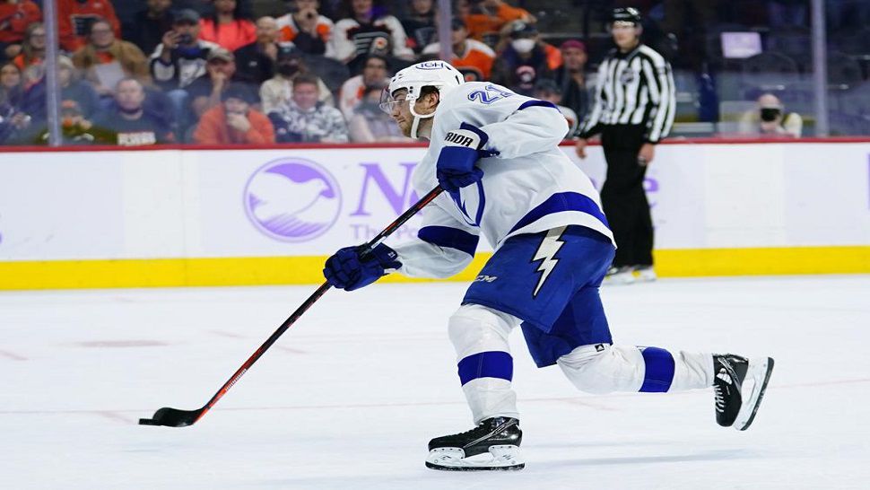 Stamkos skates, but 'still a real possibility' he won't play in