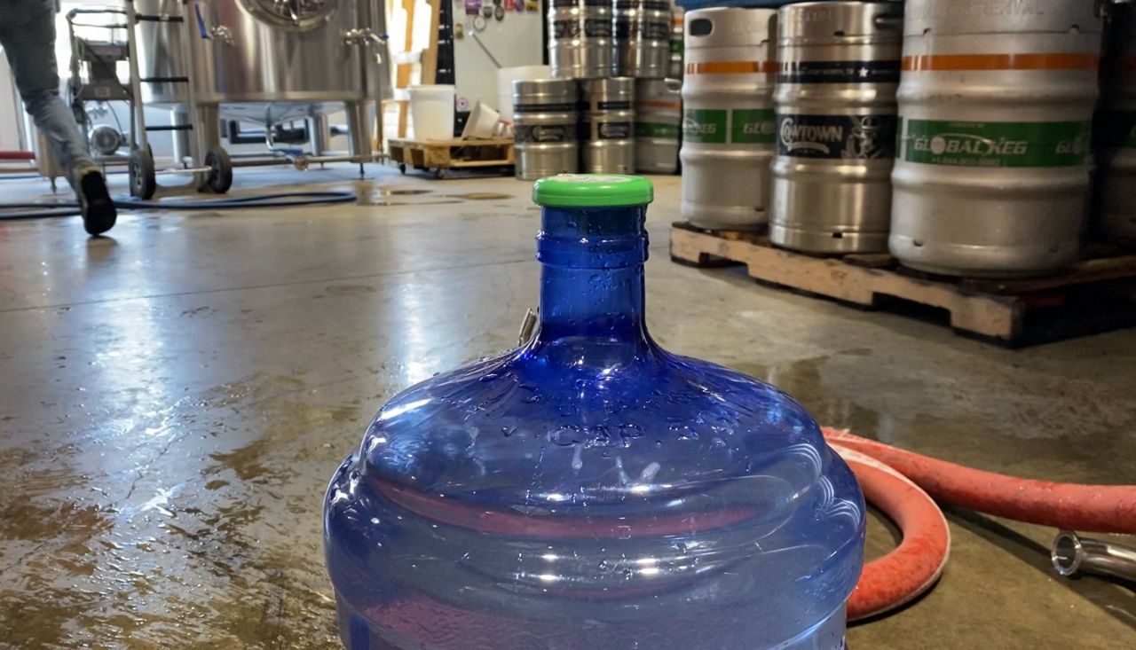 Water is readied for distribution at a Forth Worth-area brewery in this image from February 2021. (Chris Grisby/Spectrum News 1)