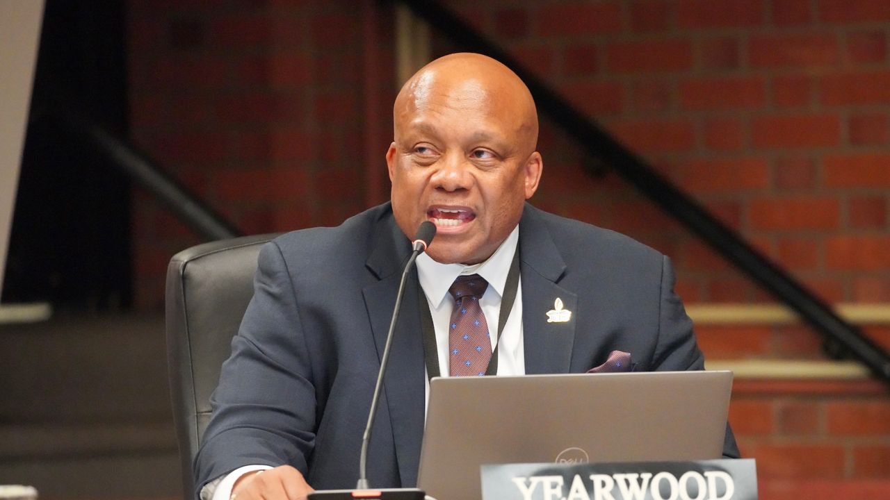 Jefferson County school board reviews Yearwood as veteran member exits early