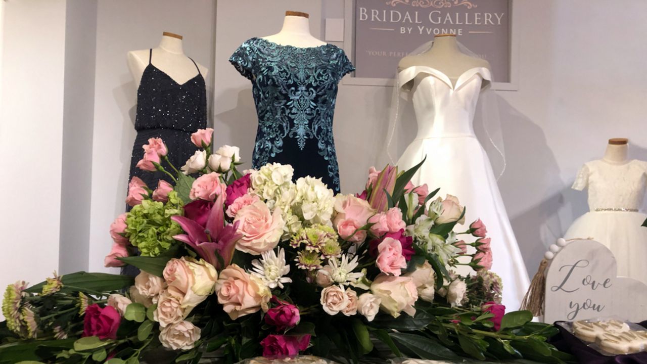 Wedding expo in Albany features 125 vendors