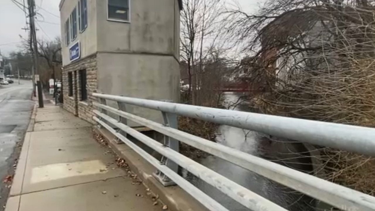 Warwick eyes infrastructure funding to replace troubled bridge