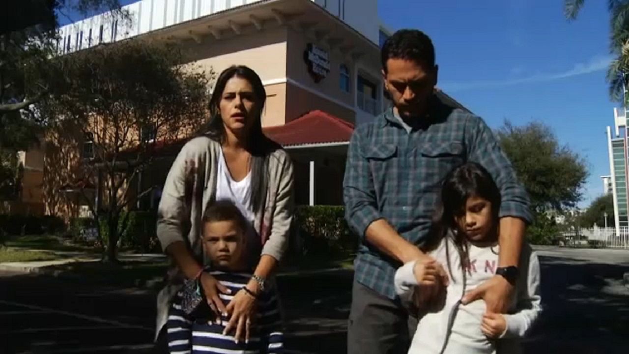 La casa de Ronald McDonald da una despedida agridulce a la familia