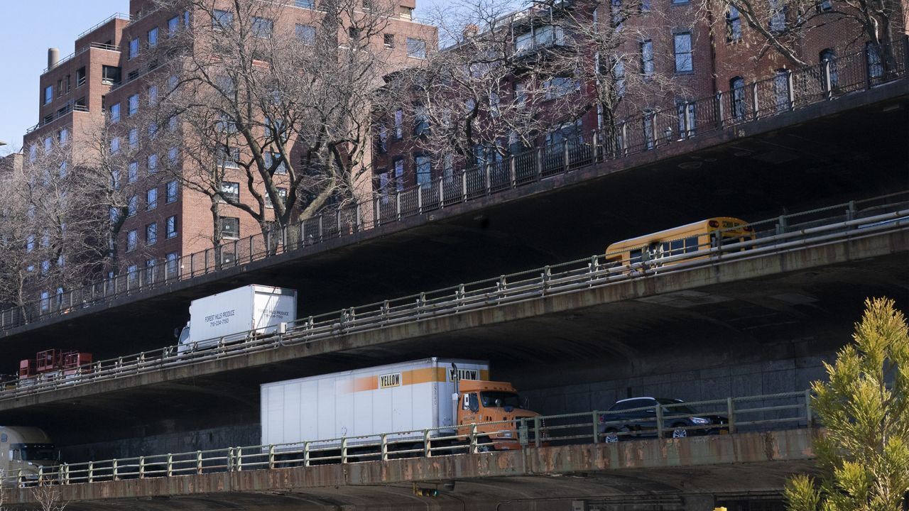 DOT unveils BQE design concepts, promises community input