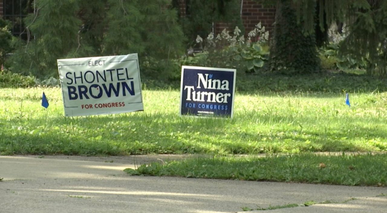 Rep. Shontel Brown faces Nina Turner in OH-11 rematch - Vimarsana News