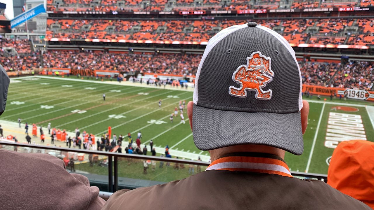 Powerful Scene at Browns-Bengals Fan Is Pure America