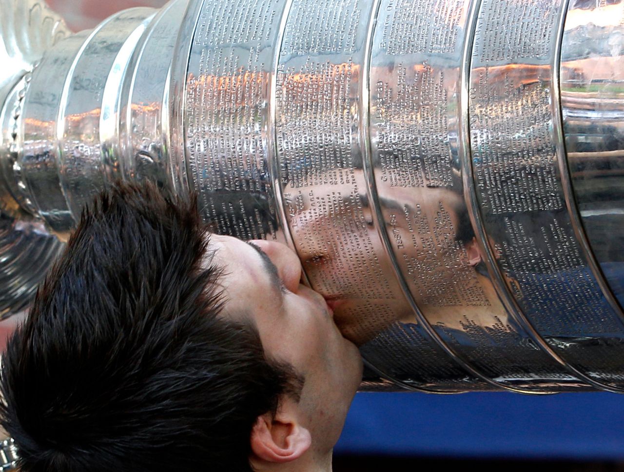 Andre Burakovsky Looks To Become First Player From Capitals 2018 Stanley Cup  Team To Win It Again, Reflects On His Day With The Stanley Cup