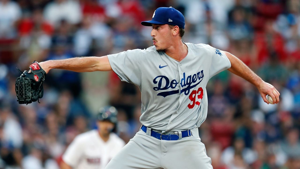 Brewers acquire LHP Bryan Hudson after Dodgers designate him for assignment