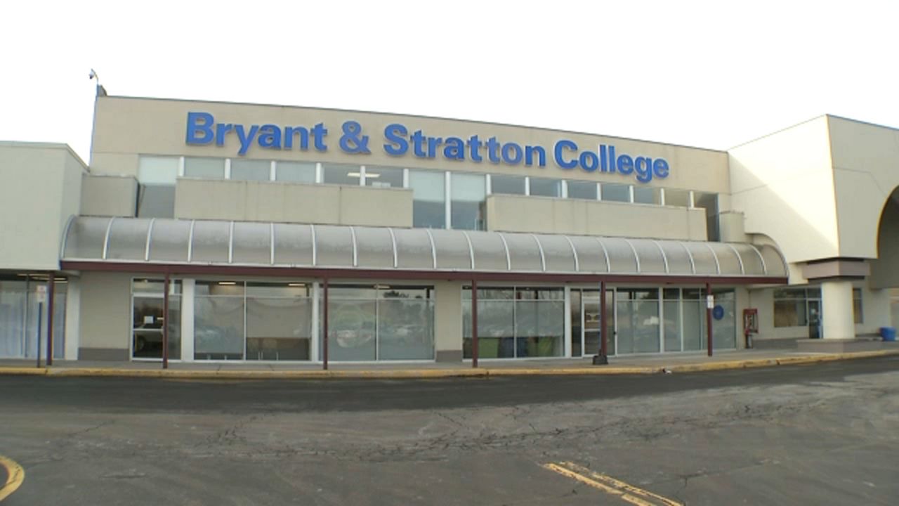 Bryant & Stratton Shows Off Renovations at Henrietta Campus