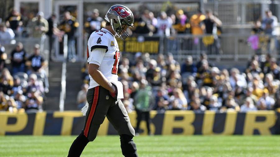 Tampa Bay Buccaneers quarterback Tom Brady walks onto the field during the first half of an NFL football game against the Pittsburgh Steelers in Pittsburgh, Sunday, Oct. 16, 2022. (AP Photo/Don Wright)