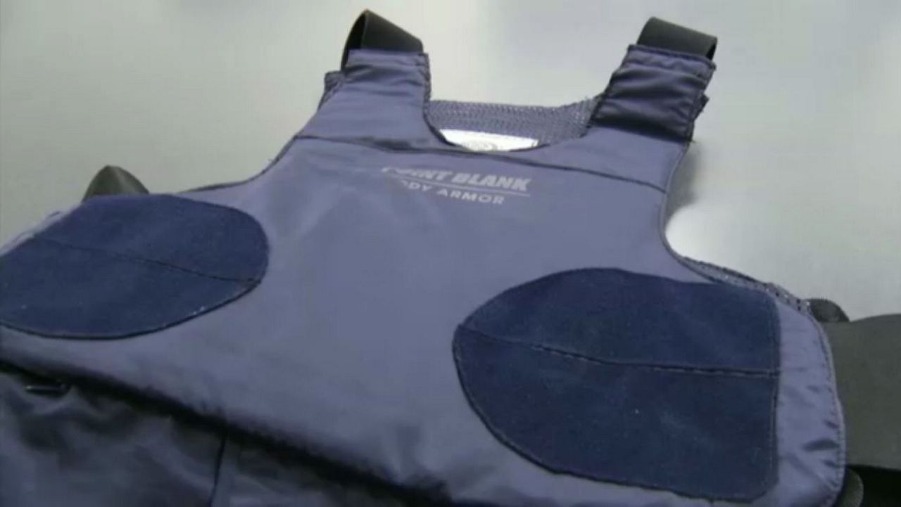 Hochul administration clarifies body armor ban because it doesn't apply to  protection used by Buffalo gunman - CBS New York