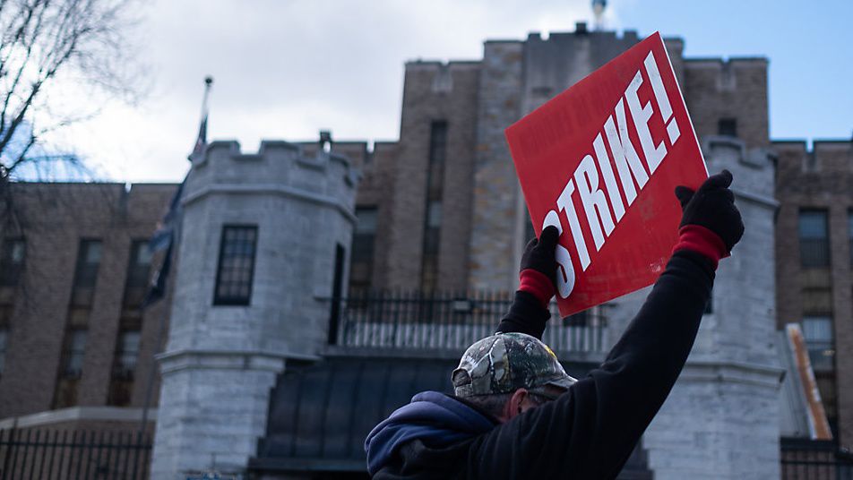 Staffing shortages persist at New York prisons, 6 months after strike