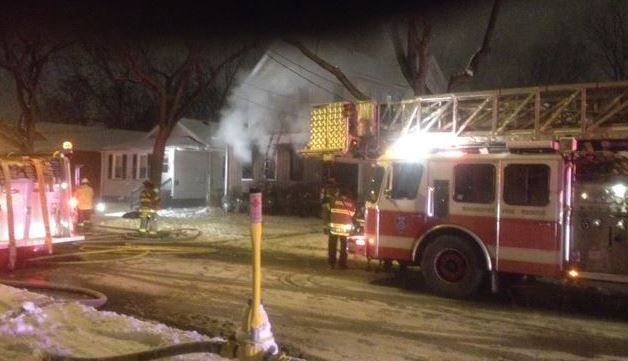 3 Children, 3 Adults Safely Escape House Fire on Campbell St.