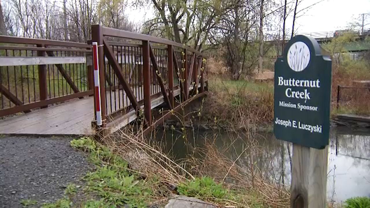 Participants can run, walk, cycle or paddle along the Erie Canal as part of the Canalway Challenge.