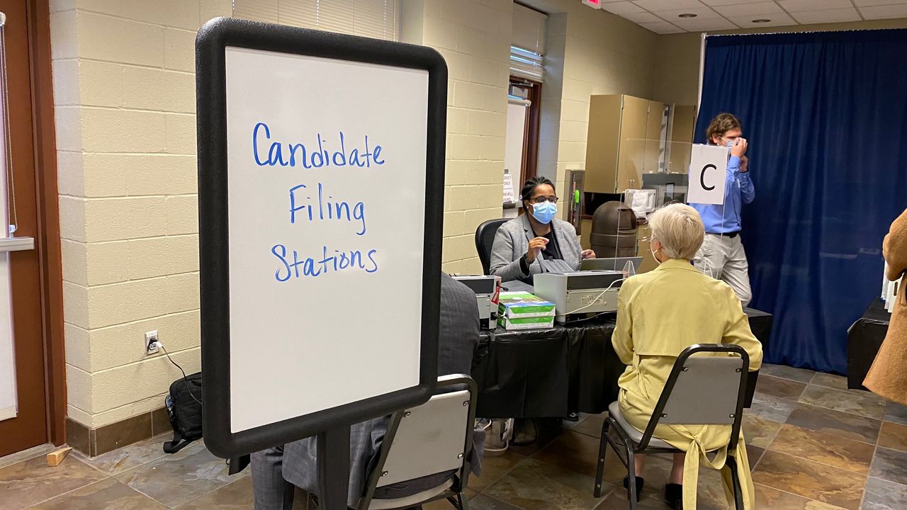 Candidate filing for the 2022 elections closed Friday for races in North Carolina, including Congress, the General Assembly and local offices.