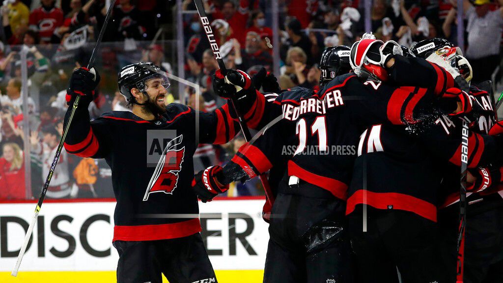 Carolina Hurricanes: The day that gave the franchise a face