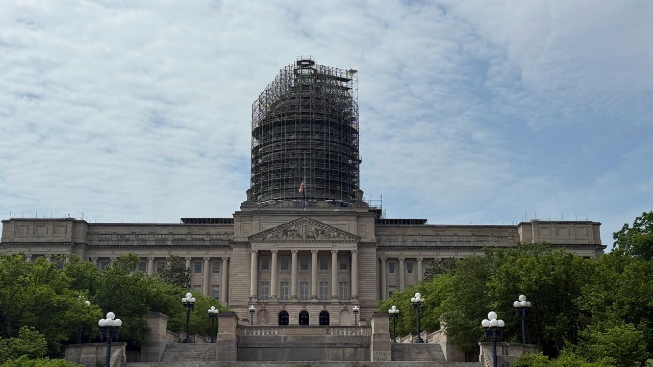 Kentucky lawmaker renews push for domestic violence offender registry