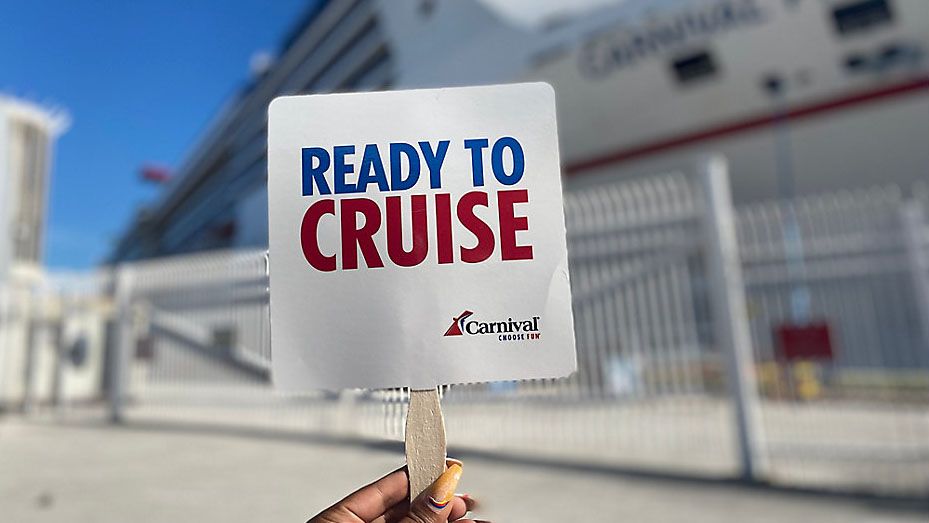 carnival-cruise-line-resumes-operations-from-tampa-port