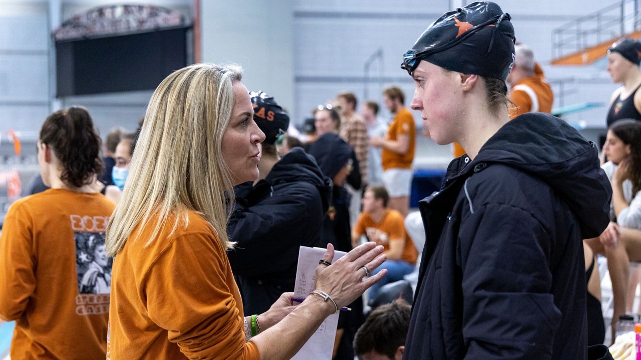 UT swimming coach named head coach of World Championships