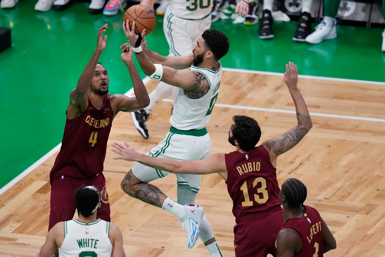 Celtics star Jayson Tatum reveals he played injured during the pl