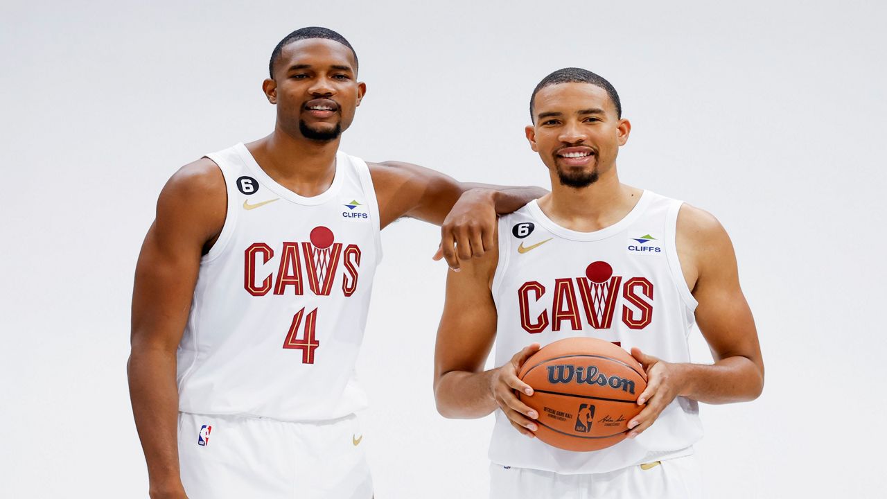 Cleveland Cavaliers center Evan Mobley (left) and forward Isaiah Mobley poses for a portrait during the NBA basketball team's media day, Monday, Sept. 26, 2022, in Cleveland. (AP Photo/Ron Schwane)