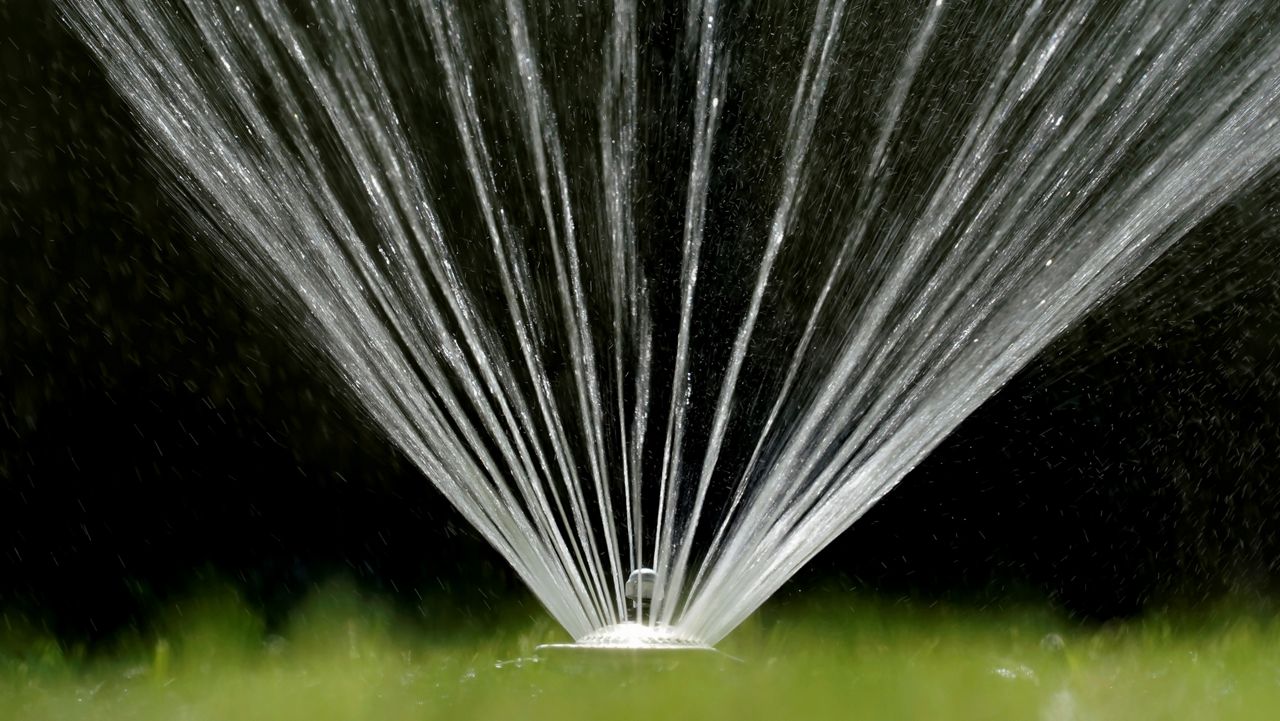 Sprinkler (AP Photo/Rich Pedroncelli)