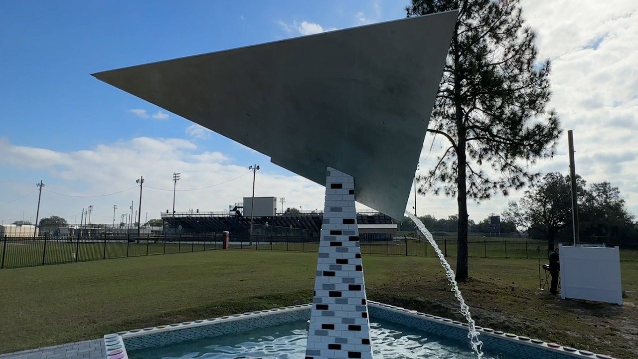 memorial unveiled at King High in Tampa