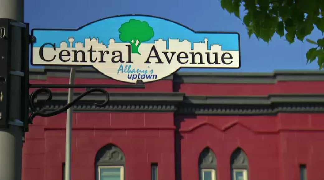Albany's Central Ave street sign