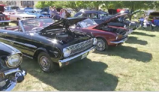 Car Enthusiasts Hosts Fundraiser to Raise Money for the National Kidney