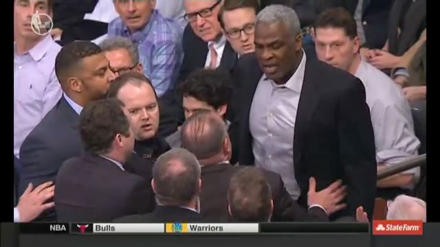 Charles Oakley Opts to Go To Trial on Assault, Trespass Charges After  Incident at the Garden