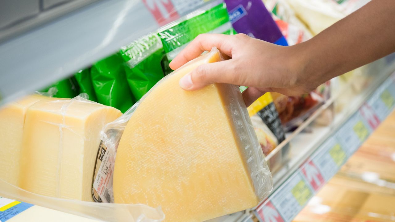 Inside state, federal efforts to grow New York's dairy production