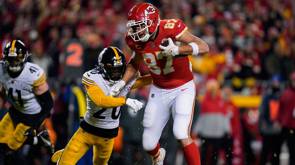 In an incredible overtime win, the Kansas City Chiefs stun the