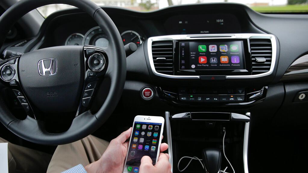 Commerce Department proposes rule banning connected vehicle tech from China and Russia