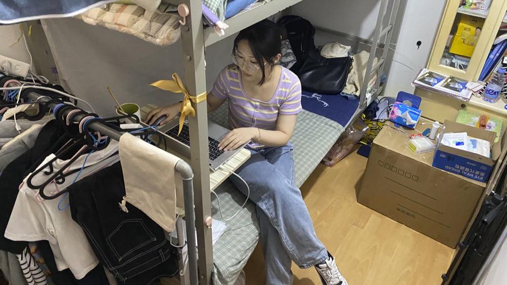 China’s youth face bleak job market as COVID slows economy