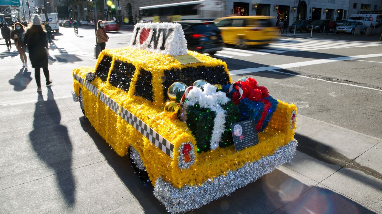 Fifth Avenue in NYC will be closed to all car traffic in December